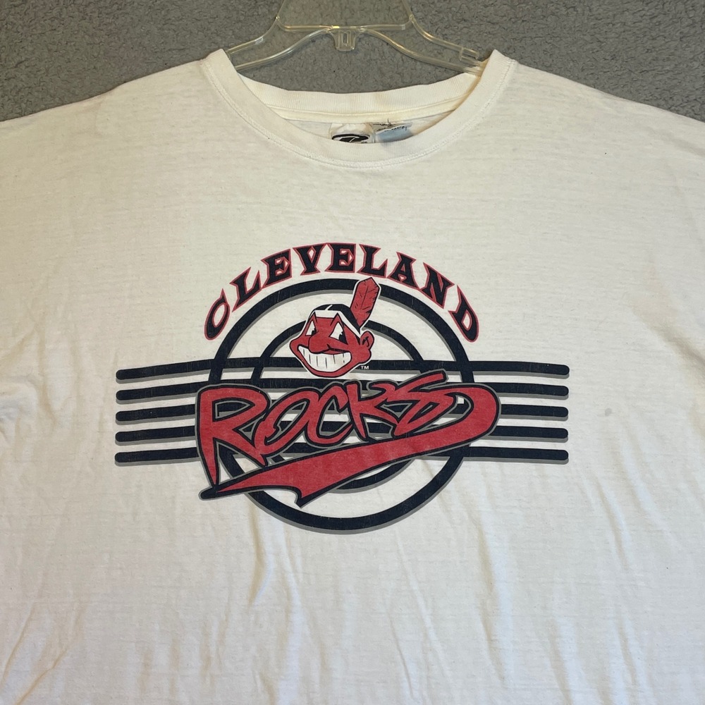 Vintage Cleveland Rocks Indians T-Shirt Graphic Tee 2XL White MLB - Picture 2 of 9